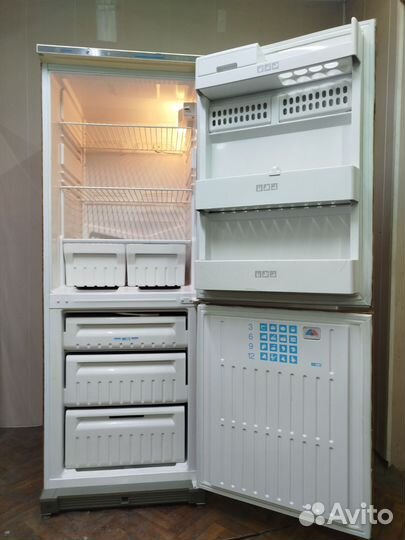 Холодильник stinol (новый мотор компрессор)