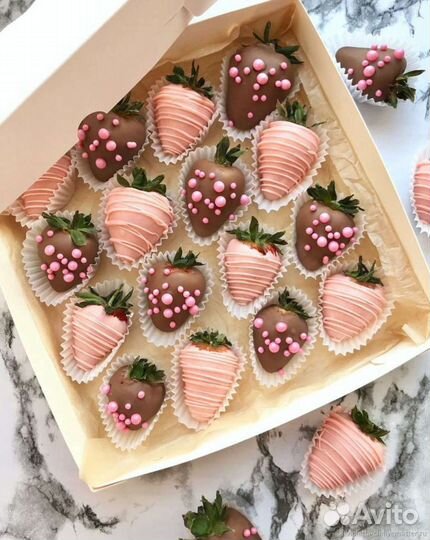 Клубника и фрукты в шоколаде наборы