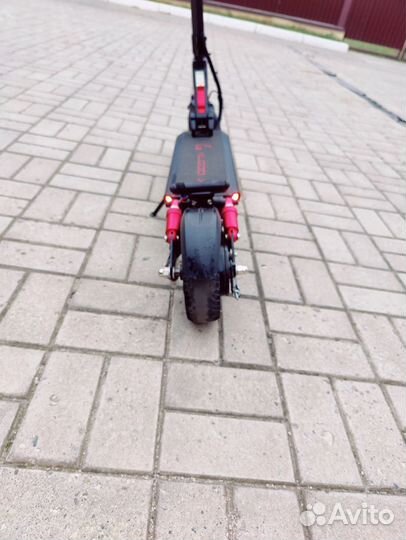 Электросамокат kugoo x1