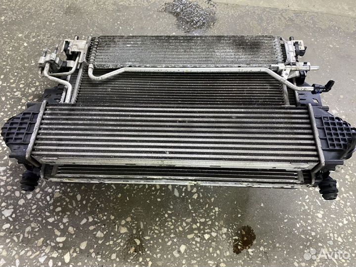 Радиатор охлаждения двигателя Б/У 1786804