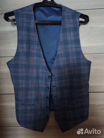 Костюм тройка Belfor,пр-во Турция,р 46-48