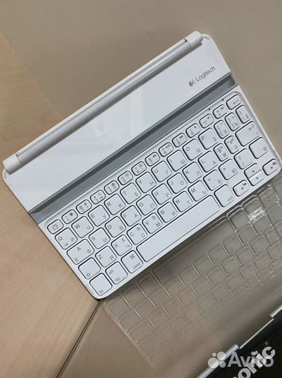 Клавиатура apple