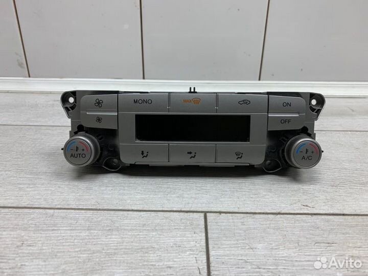 Блок управления климат-контролем Ford Mondeo