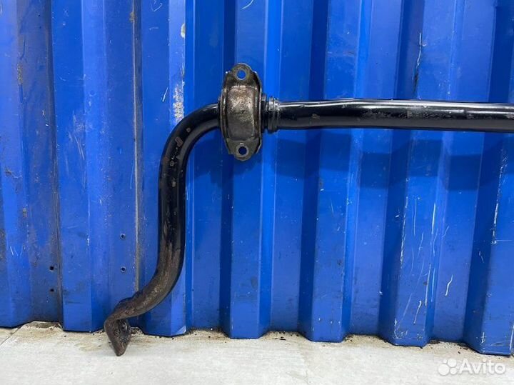 Стабилизатор передний Audi A6 C5 2.4 ARJ 1999