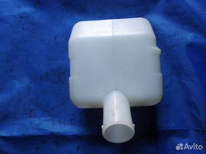 Бачок омывателя Ока