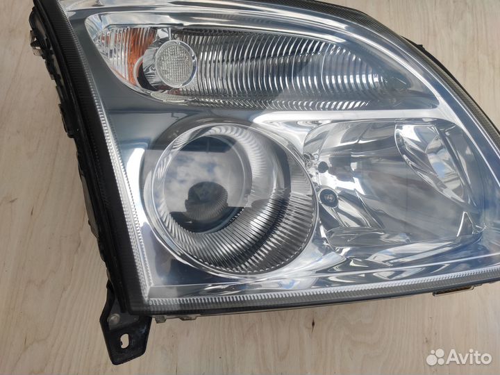 Фара правая на Opel Vectra C Дорестайлинг