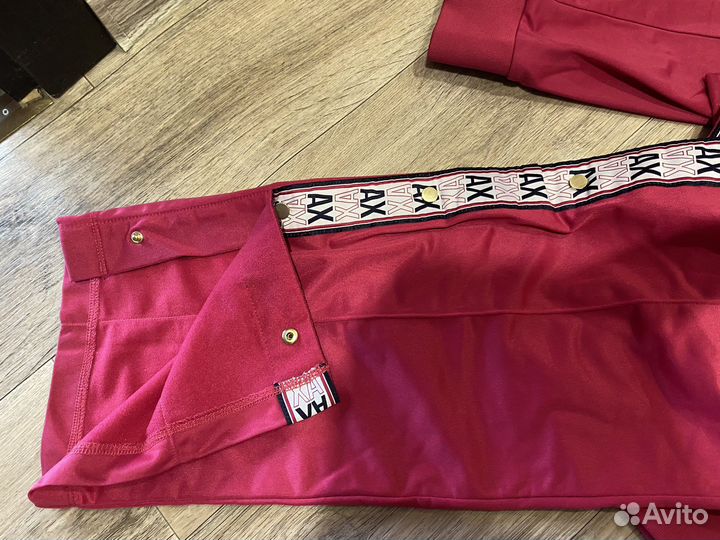 Костюм спортивный