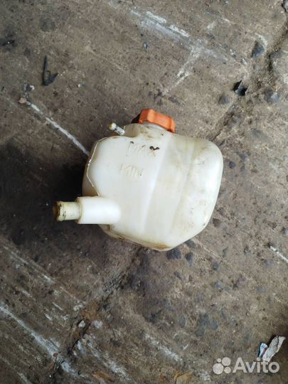 Бачок расширительный Chevrolet Niva 21236 2004