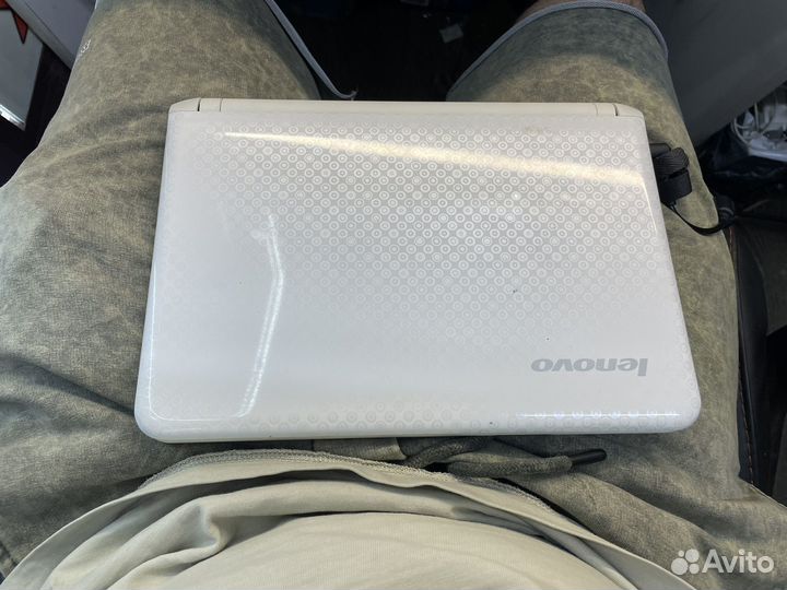 Нетбук Lenovo