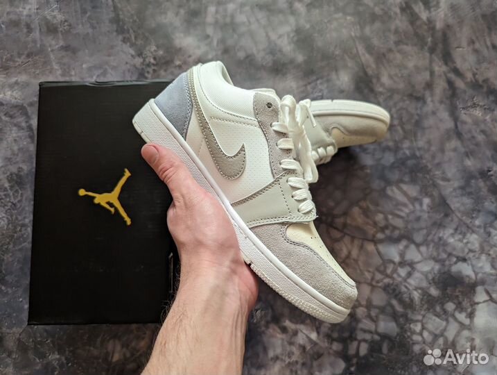 Кроссовки женские Nike Air Jordan 1 low Paris