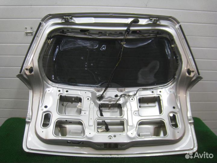 Крышка багажника Opel astra H 2009