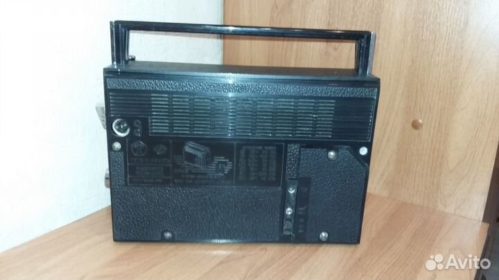 Радиоприемник cccр VEF 202