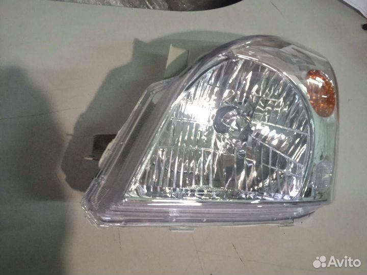 Фара левая Тойота Ланд Крузер Прадо 02-09 г.в