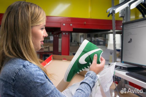 Упаковщик(ца) обуви/одежды/косметики. Проезд,обеды