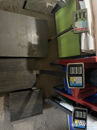 Весы напольные электронные