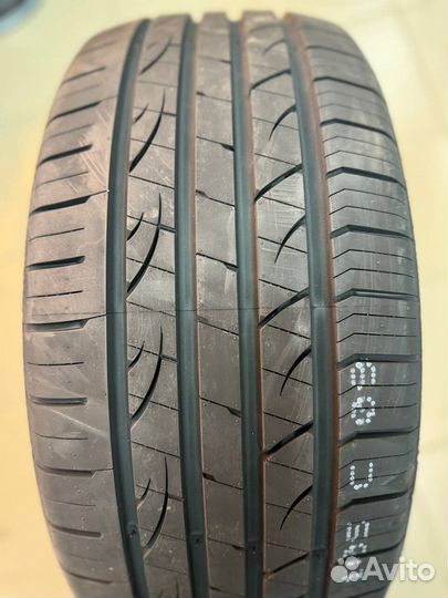 Fortune FSR702 245/45 R18 100Y