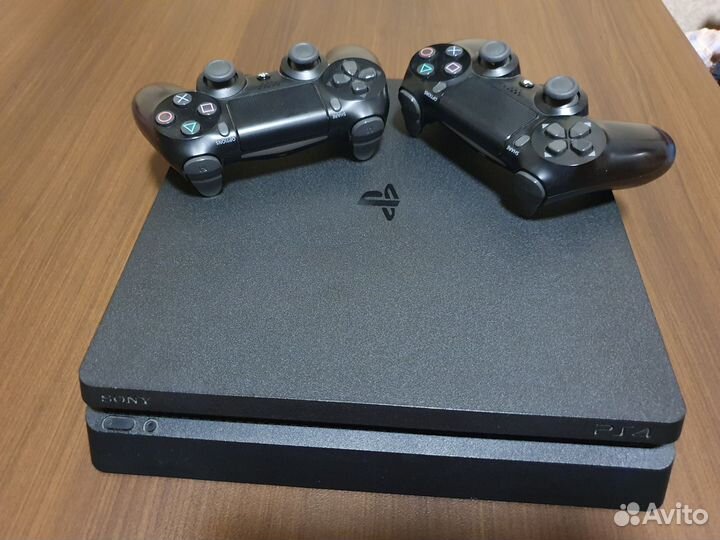 Sony PS4 slim 1tb