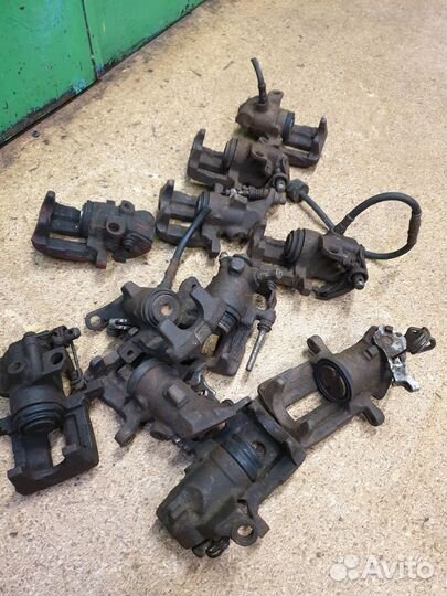 Суппорт задний Ауди Фольксваген