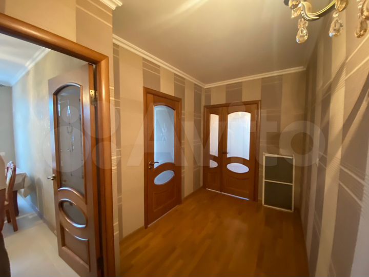 3-к. квартира, 60 м², 3/5 эт.