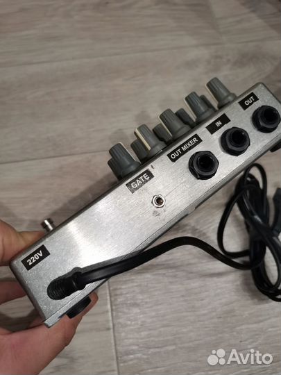 Гитарная педаль Card Guitar Tube