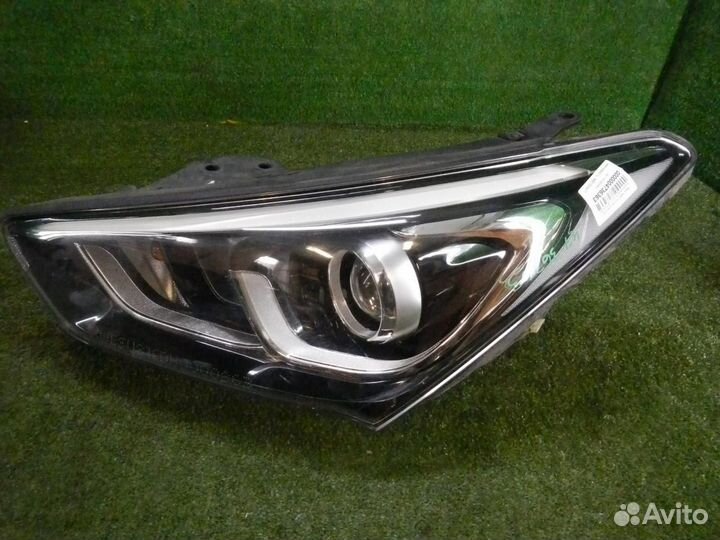 Фара левая Hyundai Santa Fe