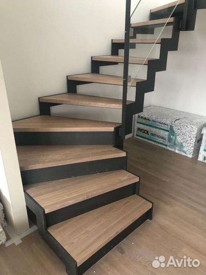 Лестница уличная (в дом)