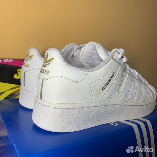 Adidas superstar XLG (9us/8,5uk)