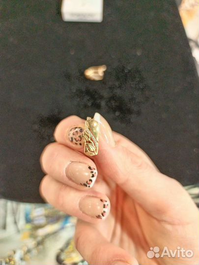 Золотые серьги 583 пробы