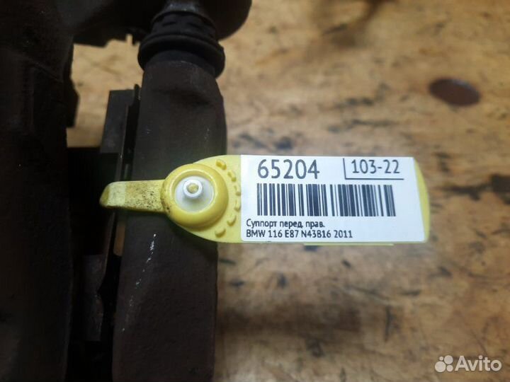 Суппорт передний правый Bmw 116 E87 N43B16 2011