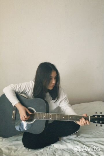 Преподаватель по гитаре