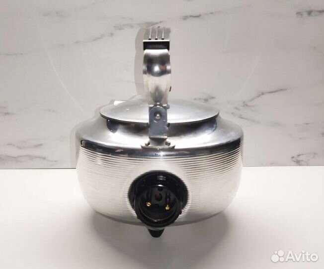 Новый электрический чайник СССР (рабочий)