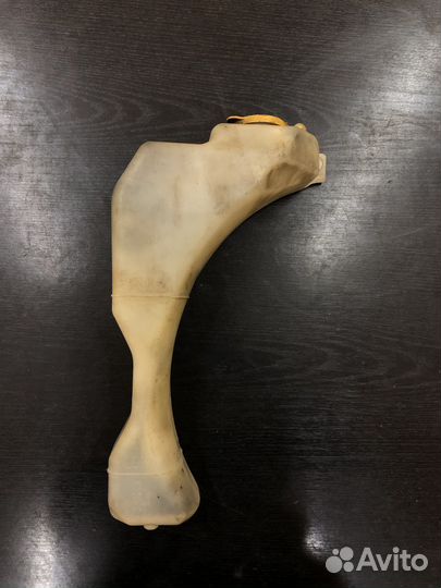 Расширительный бачек Subaru Forester 2 SG