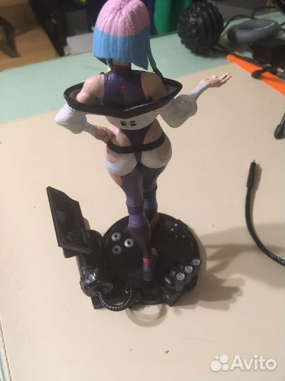 Фигурка аниме люси из кибер панка