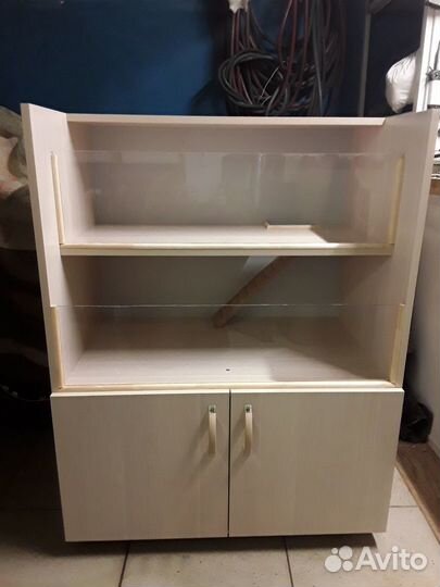 Стеллаж для морских свинок с тумбочкой