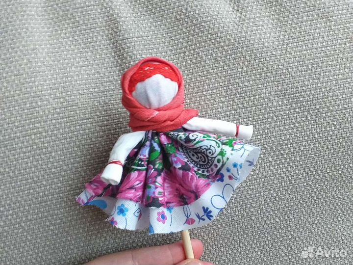 Русская народная кукла из ткани Хороводница 10см