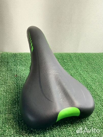 Спортивное седло для велосипеда