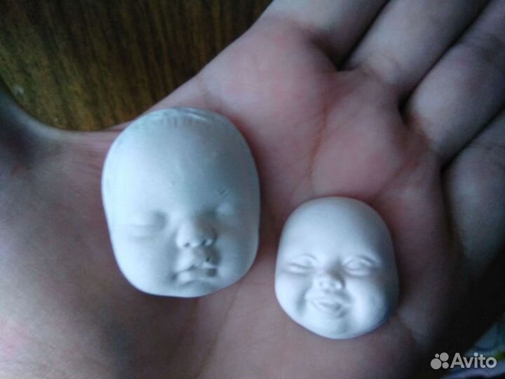 Два молда спящий и улыбашка