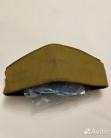 Военная пилотка со здездой