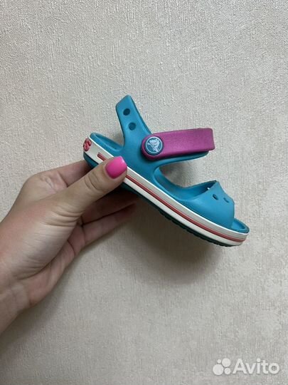 Сандали crocs c6