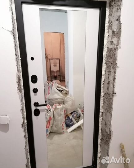 Дверь металл + панель в дом или квартиру