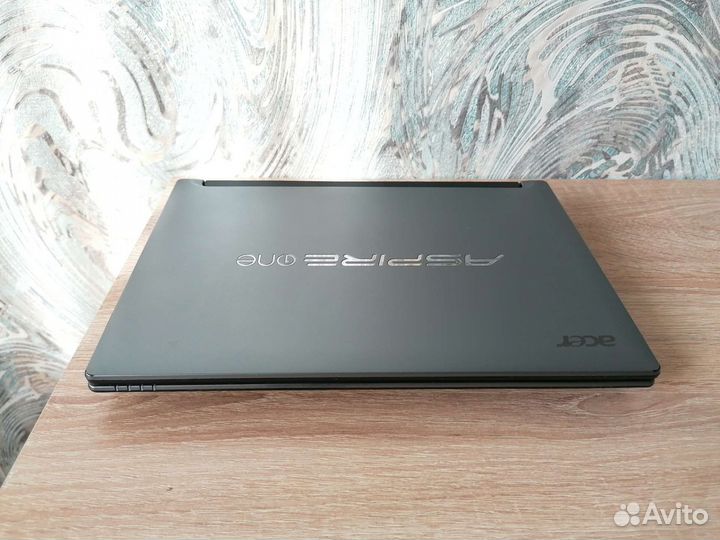 Нетбук acer aspire one D