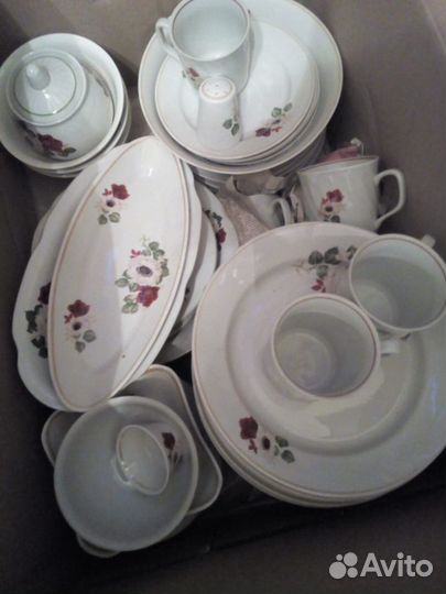 Набор посуды, тарелки