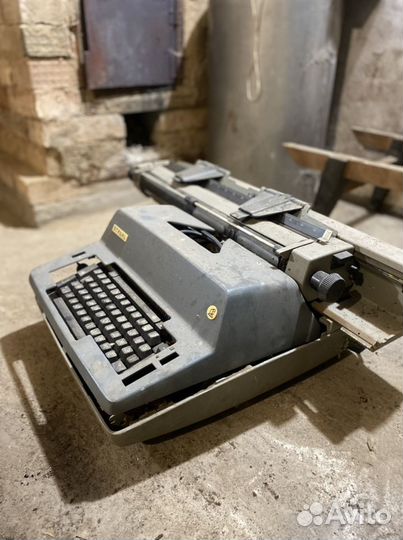 Печатная машинка ‘Янтарь’