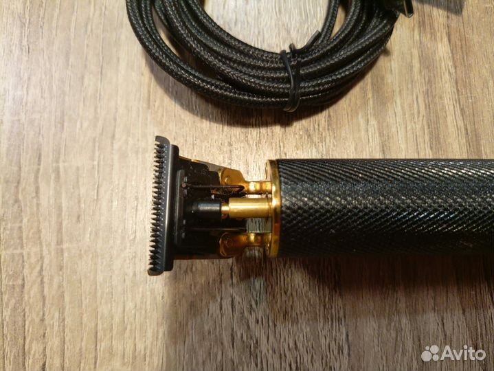 Dewal iCUT триммер