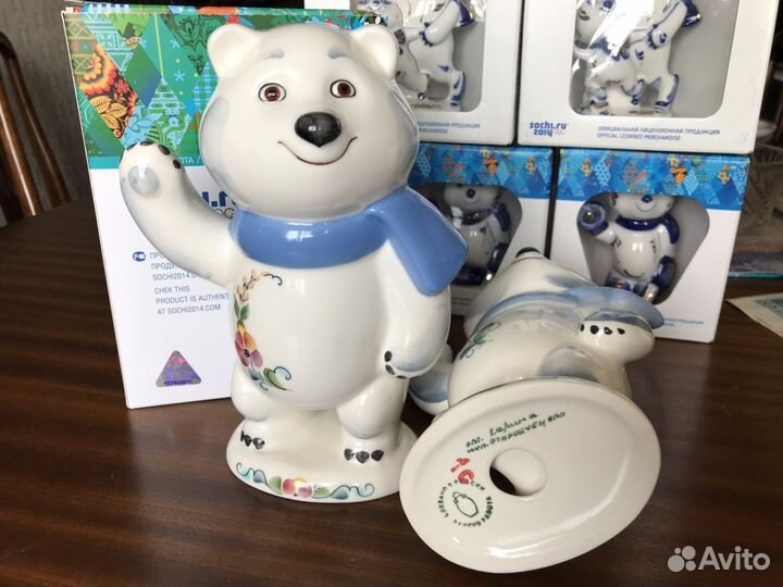 Олимпийский мишка Сочи 2014 Семикаракорский фарфор