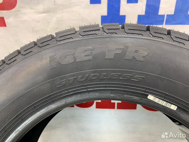 Pirelli Formula Ice FR 225/60 R18 104T