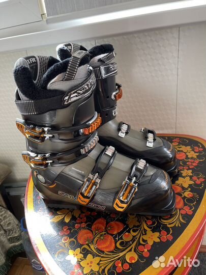 Горнолыжные ботинки Salomon Mission 5