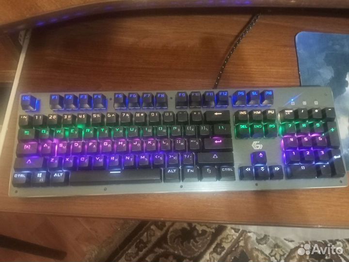 Механическая клавиатура