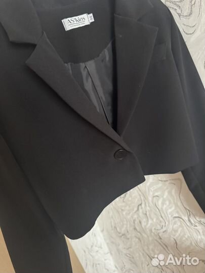 Пиджак укороченный