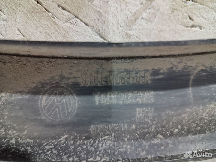 Накладка крыла заднего левого Volkswagen Tiguan 2